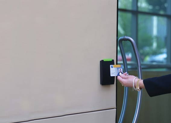 保衛(wèi)戰(zhàn)！門禁系統(tǒng)及安防技術(shù)分析